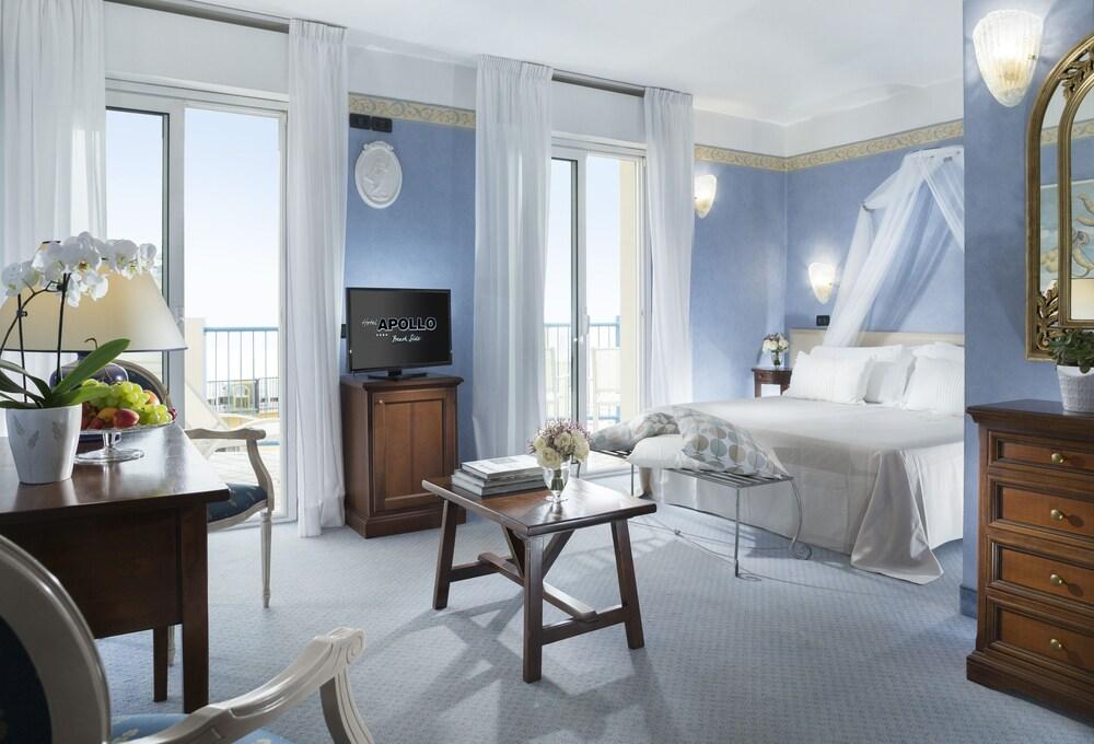 Hotel Apollo リッチョーネ エクステリア 写真